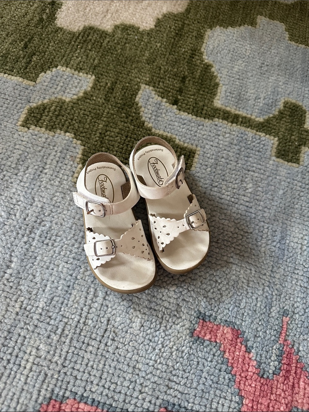 Footmates Ariel waterproof White Toddler Sandals with Velcro Buckle Straps